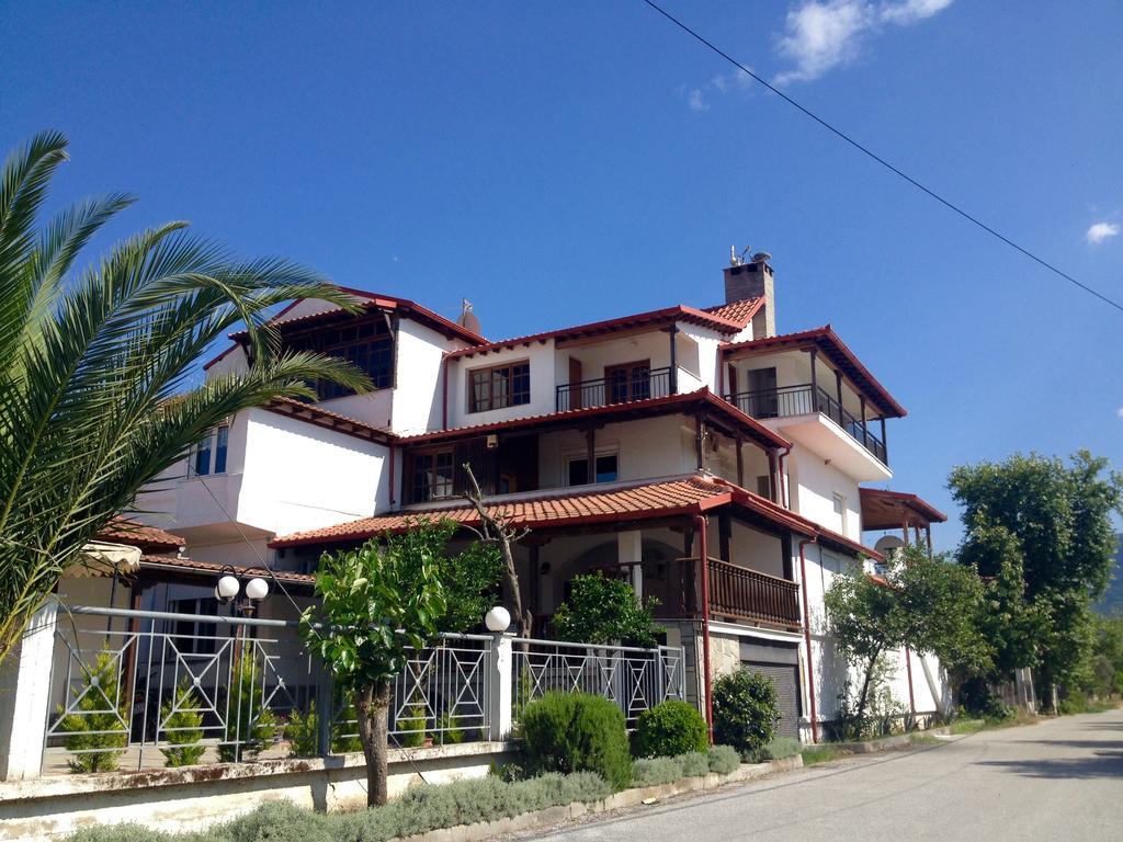 Menis Haus Nea Vrasna Exterior foto