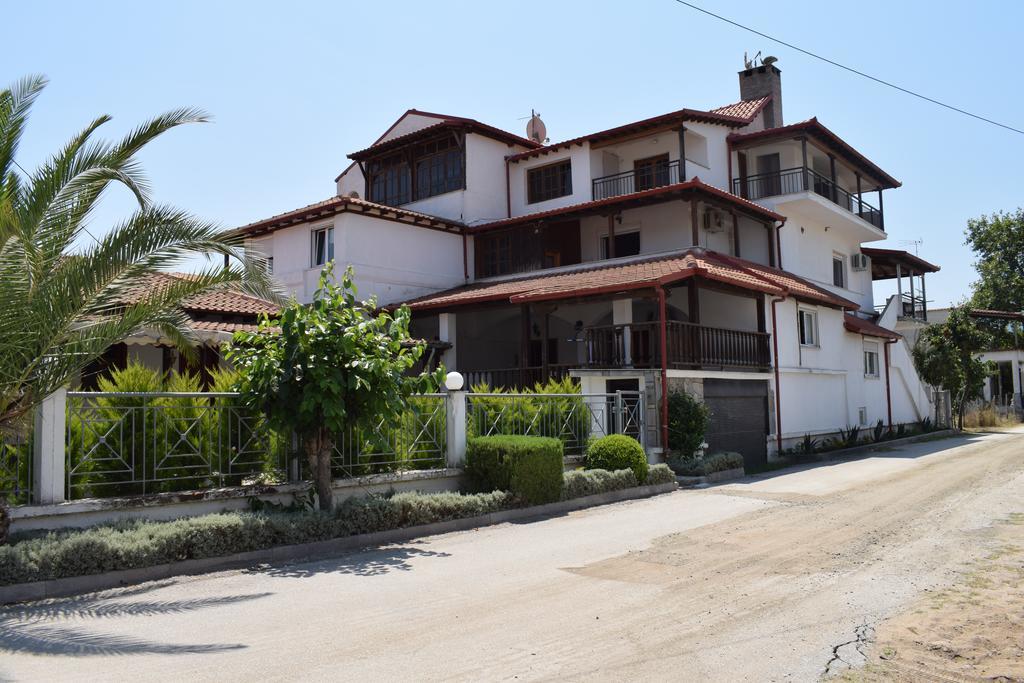 Menis Haus Nea Vrasna Exterior foto