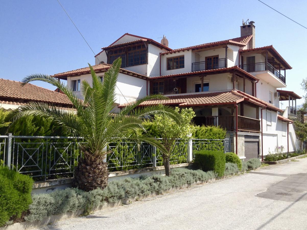 Menis Haus Nea Vrasna Exterior foto